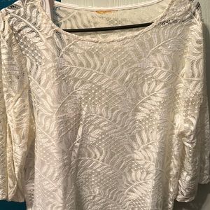 Very nice blouse with tank top to go under blouse size large